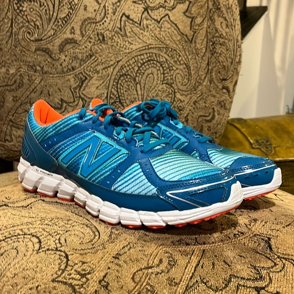 nb 750 v1